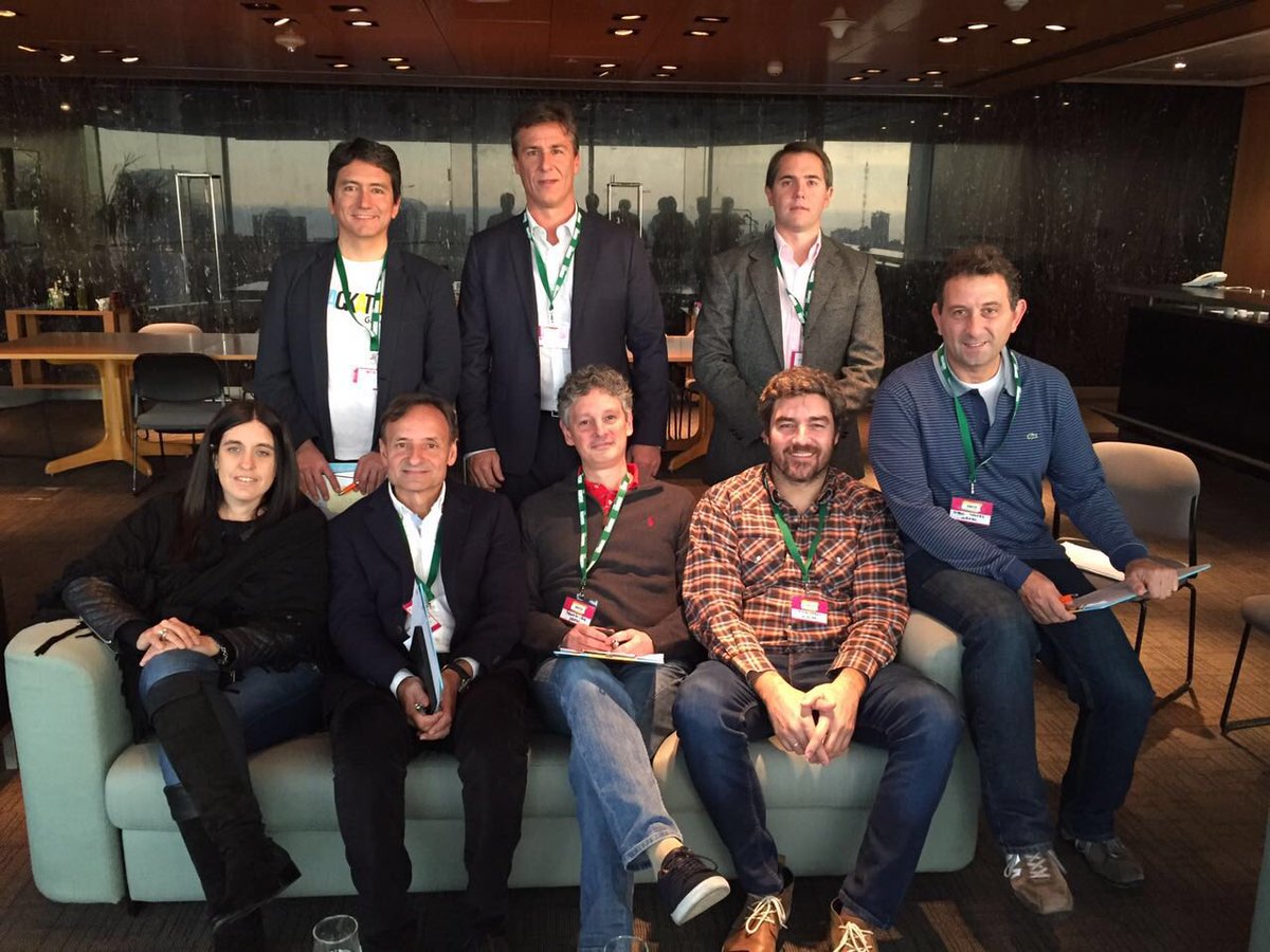BancoGalicia's tweet photo. El jurado ya está presente en el #HackatonGalicia esperando las presentaciones de los equipos. https://t.co/Jaqcb1S9uB