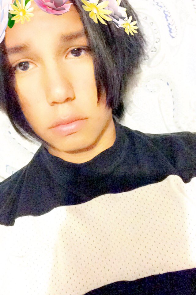 zelannon's tweet photo. Omg I just love playing with #snapchat filters.😍😂👌 https://t.co/tMt8VWSdmA