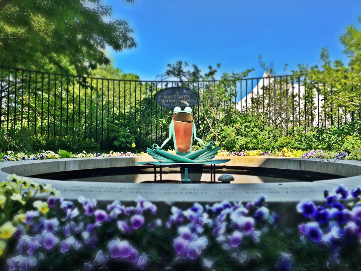 MortonArboretum's tweet photo. Terrific photo of Ribbit! The Exhibit RT @cszjd: Zenny chilling at @MortonArboretum. #ribbitTMA #mortonarboretum https://t.co/IPWXvKY39V