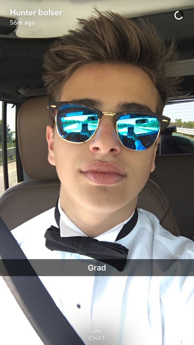 Malikthemessiah's tweet photo. Congrats little bro on graduating middle school! #ScrantonPride https://t.co/5sSyktwlWc