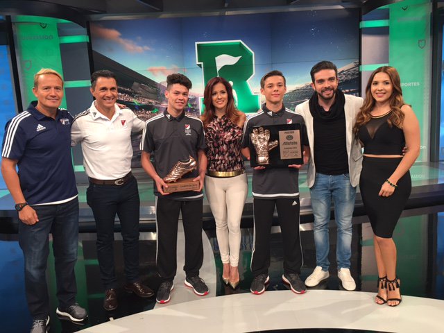 RepDeportiva's tweet photo. Felicidades a los ganadores de @SuenoMLS
Éxito fuera y dentro del campo de juego!
@AdrianaMonsalve @edgarmartinez_ https://t.co/r0LjUiGb9n