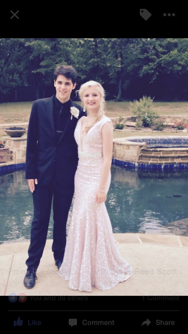 EmoEmory's tweet image. Great time at prom