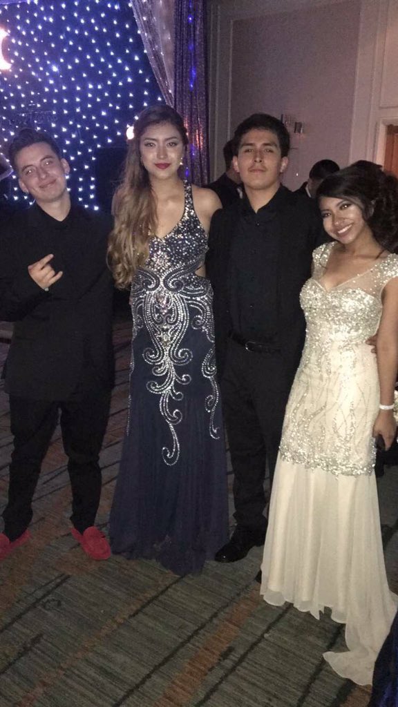 vanessa_jmtz's tweet photo. I will never forget this weekend ❤️🤘🏼#SlimeForest #prom2k16 https://t.co/rodoCb4fpl