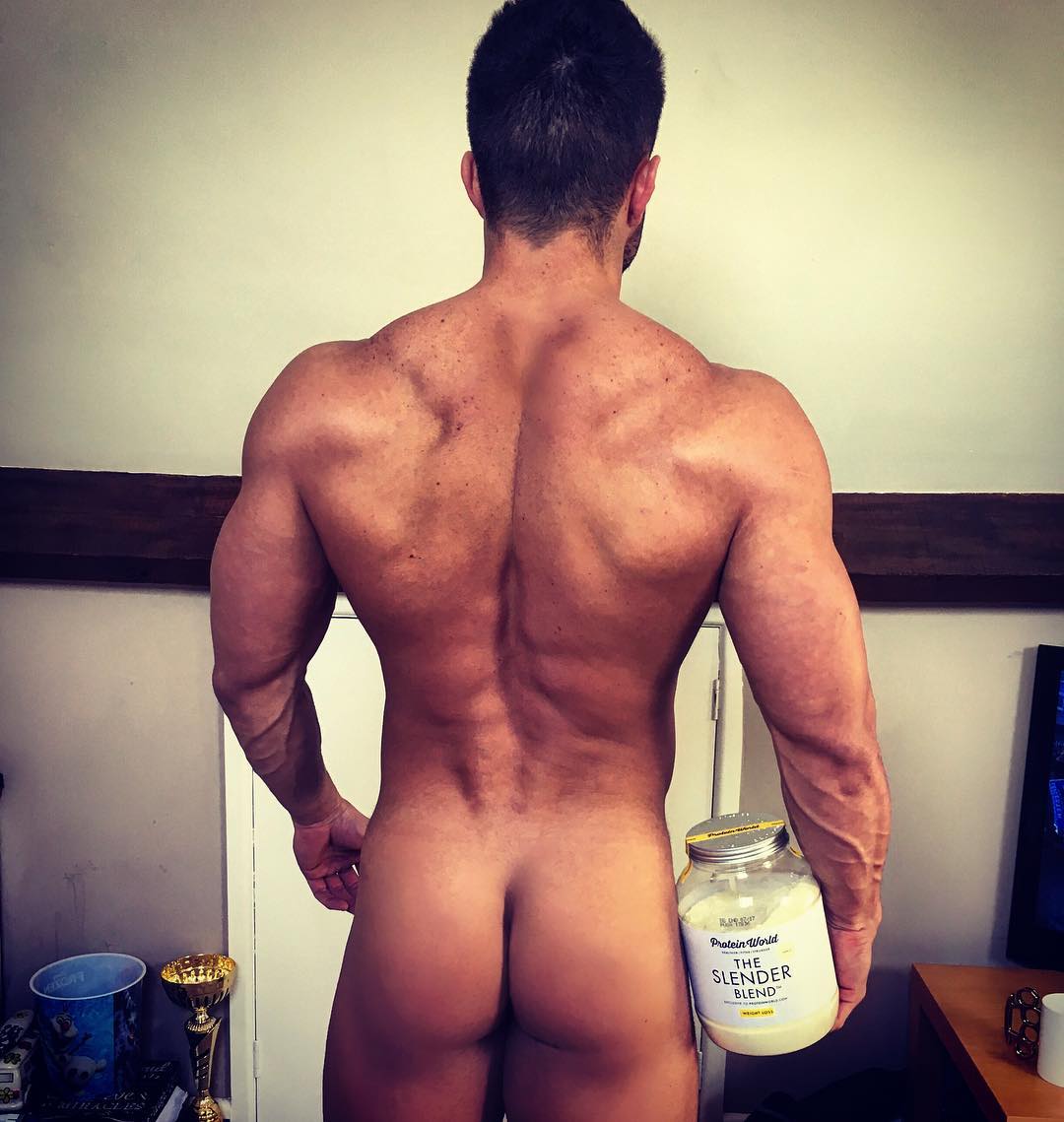 JCBFan69's tweet photo. I Wanna Stick My Finger, Tongue and Dick Deep Inside Sexy Rogan O'Connor’s Big Beefy #BeautifullyPerfect Muscle-Butt https://t.co/BetudlnAAa