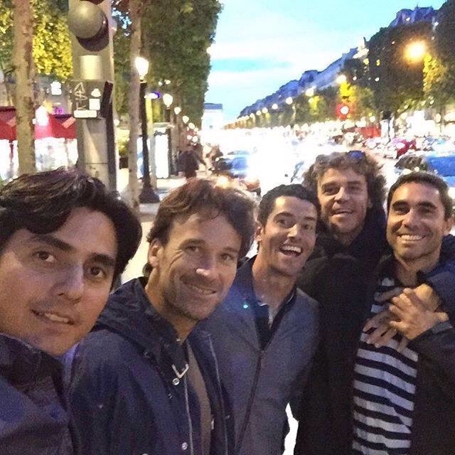gugakuerten's tweet photo. De ontem! Q tchurmaaaa!!!!! #Paris #RG2016 #roloégrande #nicoláslapentti #carlosmoyà #andrésá #ramondelgado https://t.co/3nAXO96zy8