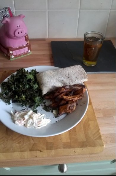 EarthLovingPaws's tweet photo. Just in time, The Paws finish #NationalVegetarianWeek #vegan #veggie #meatfree #whatveganseat thanks to everyone! https://t.co/BfiDmbB3tC