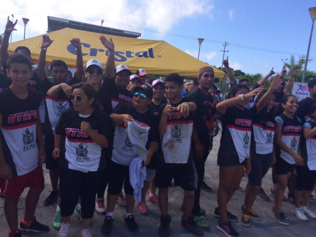 TaxistasPlaya's tweet image. Casi 250 participantes, además de los corredores del staff de #TaxiRace. @jesus_martin8 @MaryCarmenLoria