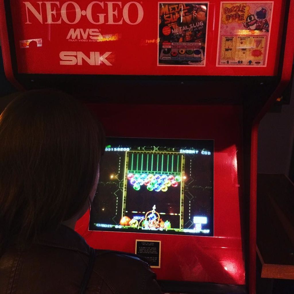 HadleyQuarters's tweet photo. Enjoying a little Puzzle Bobble on a lazy Sunday! https://t.co/G4Y47z3d1x