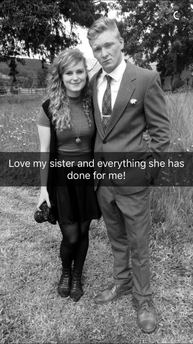 AthenaDelene's tweet photo. He's already trying to make me cry 😇😔😭 last 24hours of @DJDrake111 on snapchat https://t.co/yFi2Cd0Wx8