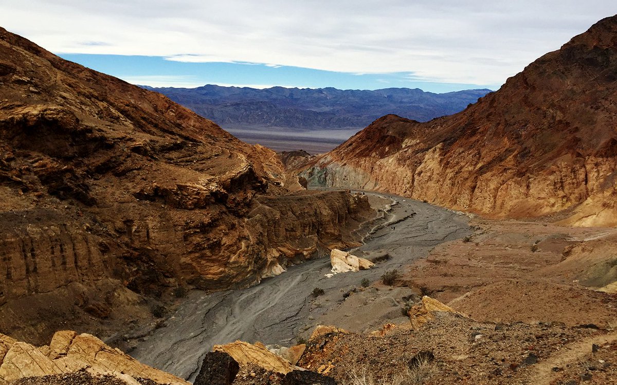 alivingwillblog's tweet photo. here are some pics from the most recent post: Death Valley! check it out here: https://t.co/xiWRMB6CCV https://t.co/8DVbHwoij1