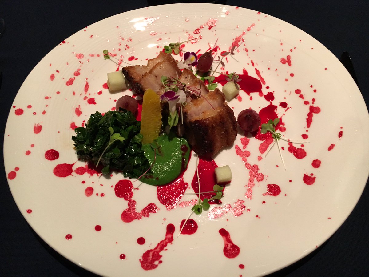 ForensicAccess's tweet image. Crispy pork with pomegranate sauce or #bloodpatternanalysis ? Dish served in Thailand recently. Totally exquisite!