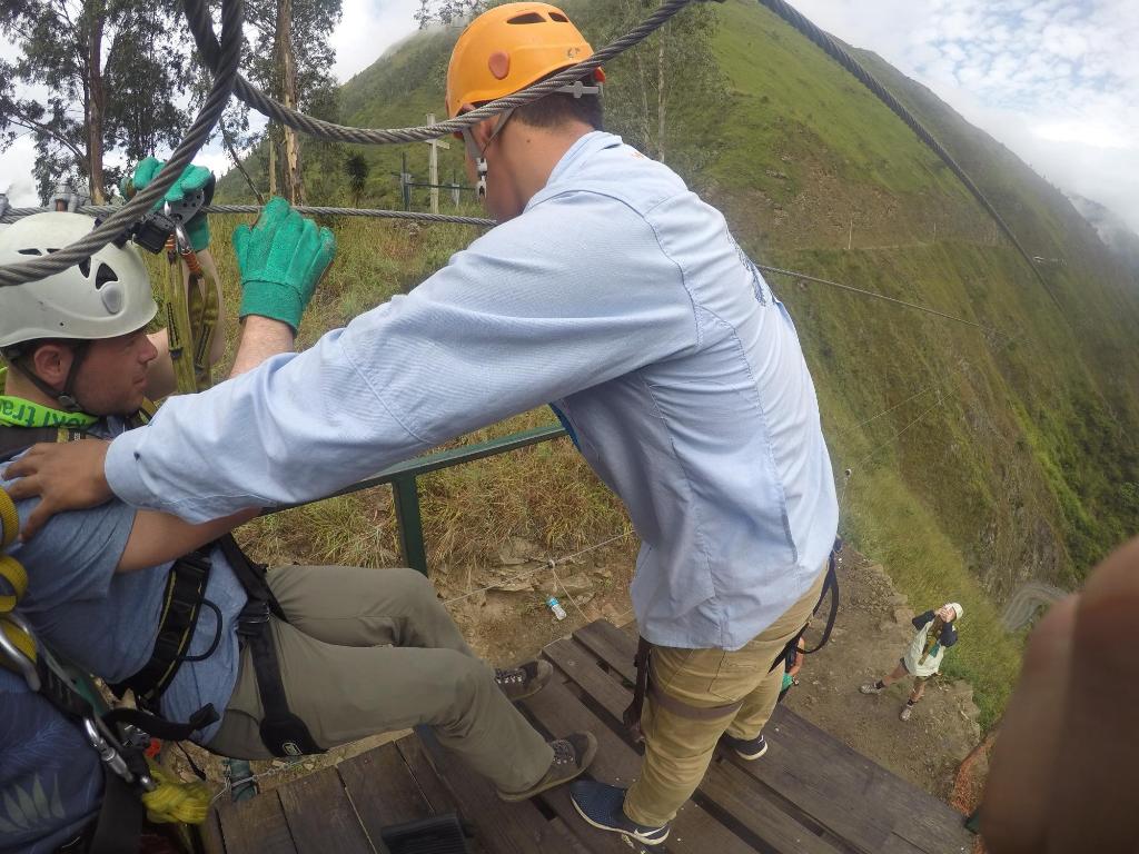 Tripadvisor's tweet image. Luxury train? Hike? How will you experience Machu Picchu, the top #TravelersChoice landmark? tripadv.sr/25gGH9U