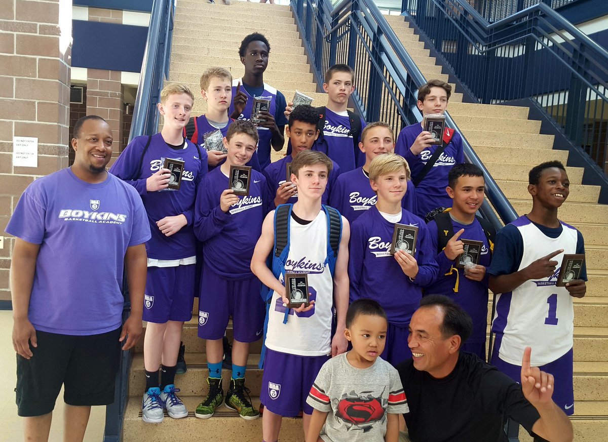 RobinJean8's tweet photo. Congrats and a shout out to Boykins 14U
 #1 !  Thanks Coach https://t.co/vnhkNG4s4Q
