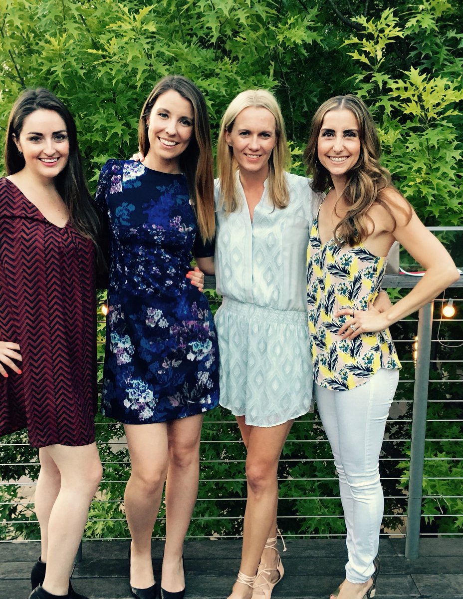 Mixing and mingling at the <a href="/prsatravel/">PRSATravel</a> opening reception #MyHouston #PRSATravel