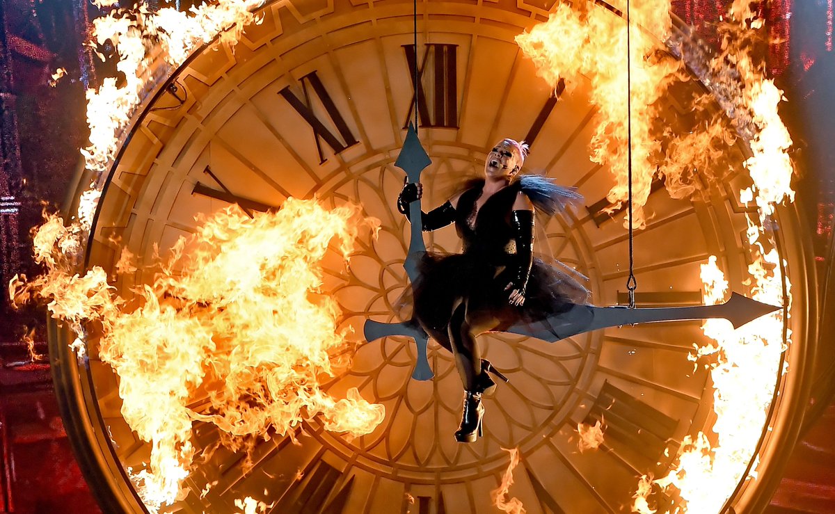 BBMAs's tweet photo. That performance by @Pink was Just Like Fire 🔥🔥🔥 #BBMAs https://t.co/5XZkvxbU4Q