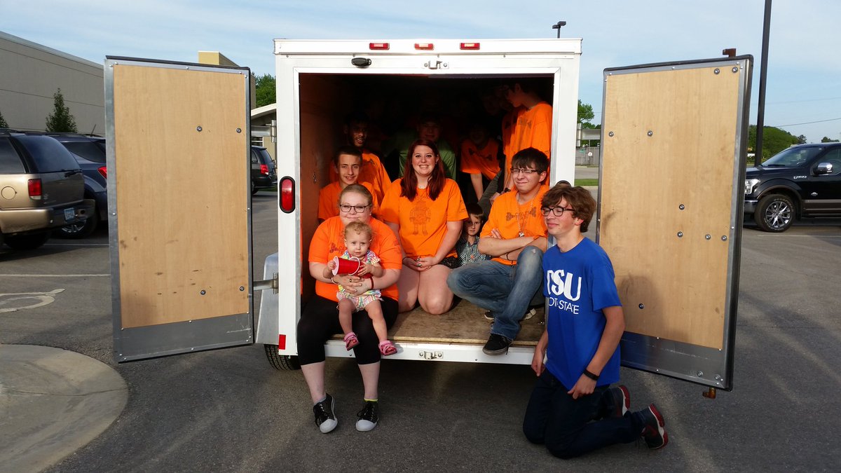 Donated a trailer from Jensen Auto Body here in Albert Lea! Thank you so much from everyone on the team! #sponsors