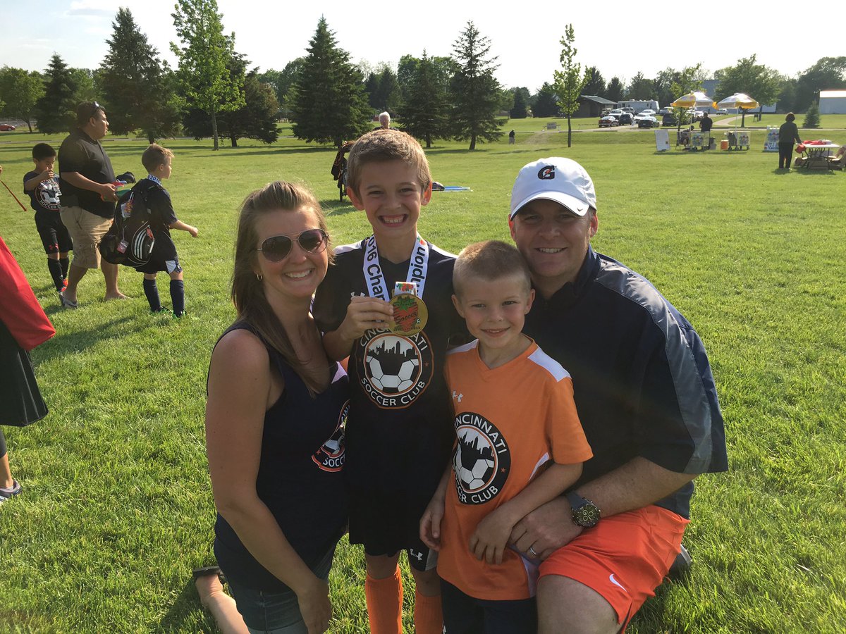BSNCoachSnider's tweet photo. So blessed to watch these 2 play all weekend! #ProudDad #CincySC #SportsWeekend https://t.co/S5pjI7m5l6
