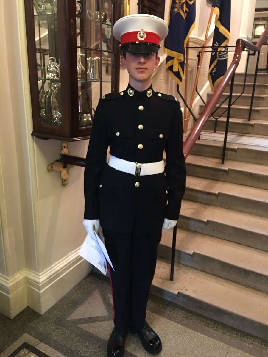 Hugely impressed Sea Cadets/Marines at Mayor Making <a href="/Ew3Walton/">emma walton</a> Sterling job <a href="/NELCouncil/">North East Lincolnshire Council</a> <a href="/StJamesSchoolGY/">St. James' School</a> @tonymaione