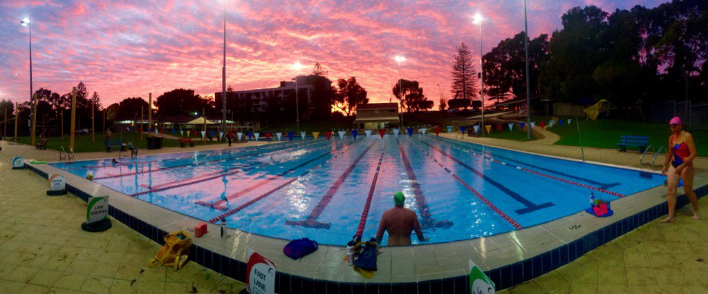 SwimSmoothPaul's tweet photo. View from the #swimsmooth deck this morning: epic sunrise before the 7am #PureTechnique set @swimsmooth https://t.co/QyUH0oAxCL