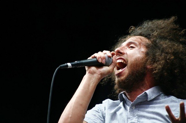 checkdotcheck's tweet photo. What ever happened to Zack de la Rocha's near-mythical solo album?https://t.co/MGn12MitlZ https://t.co/FjLrVGAgPF
