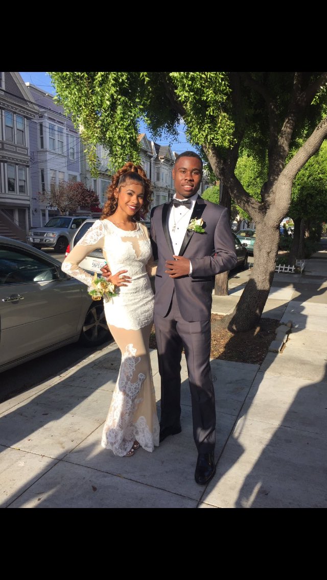 FriscoProm2k16's tweet photo. Classy 😍✨ #FriscoProm #Riordanhigh https://t.co/ijhWmYtgHI