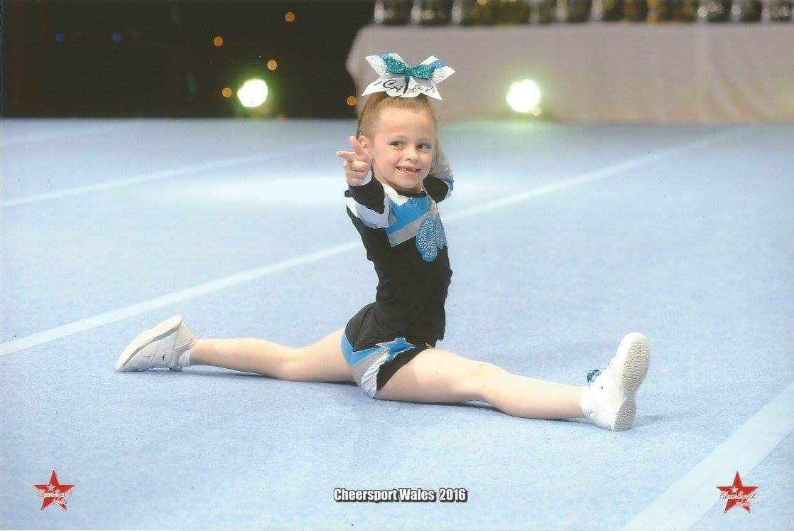 TheFordKids's tweet photo. @CheerSportWales Christina in her tiny duo #FordKids #cheersportwales #cheerleader #GCA #cheer #cute https://t.co/Ykfir2sTpK