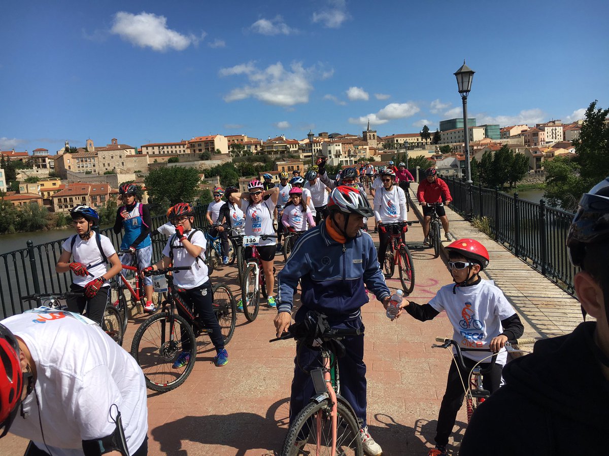 DecathlonZamora's tweet photo. Un año más disfrutando del #Decabike #Decathlon #decathlonzamora #deporteenfamilia #bicis https://t.co/0nREj5OHda