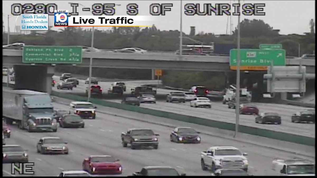 Crash on I-95 SB and Sunrise Blvd #TRAFFIC https://t.co/k2fTtvwVHk