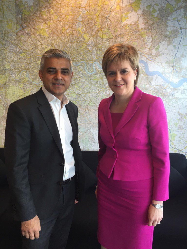 View image on Twitter