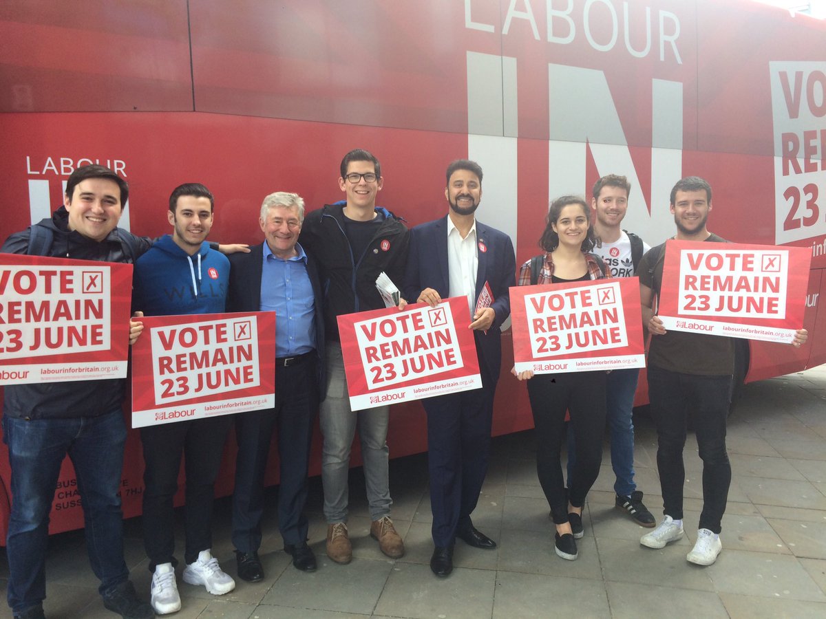 manclabstudents's tweet image. Amazing to be in Central Manchester this morning with @LucyMPowell @tony4gtrmcr @akhanmep for #LabourInForBritain 🇪🇺