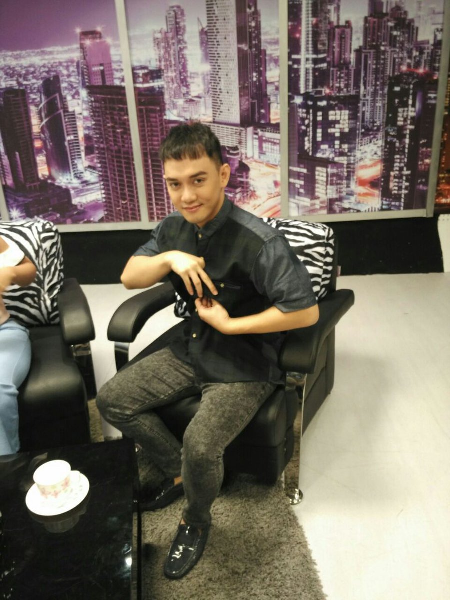 AdaButiStore's tweet photo. Hi,Dears! Here we go with #ootd #adabutistore @ochanneltv #host #dj #loelebay
Check out https://t.co/dTrbFjtATx https://t.co/ikiS7BaZQv