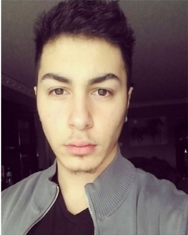 Community mourning Francesco Molinaro, Bolton teen killed in #WasagaBeach stabbing #caledon bit.ly/1TRv91x
