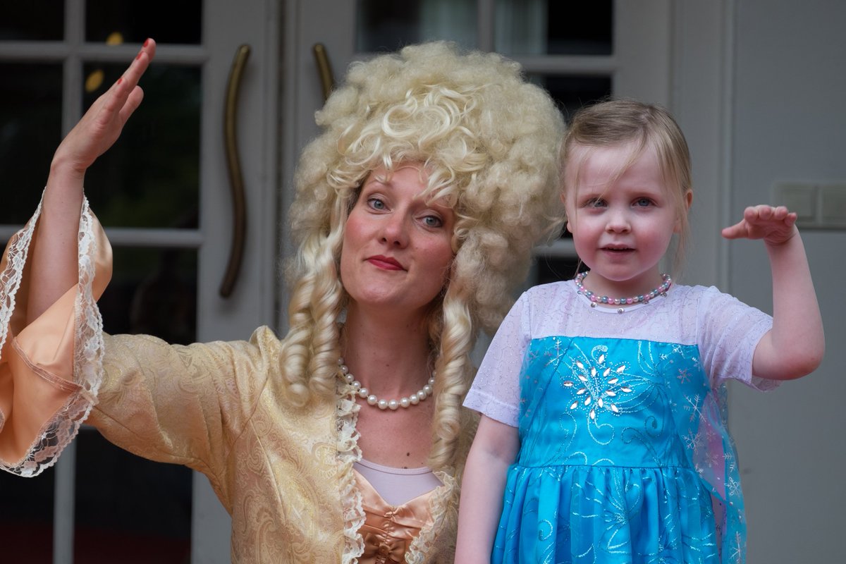 MakeAWishNB's tweet photo. Gisteren straalde de Eindhovense Jaelynn als Frozen prinses Elsa https://t.co/eDkpSPRSkN