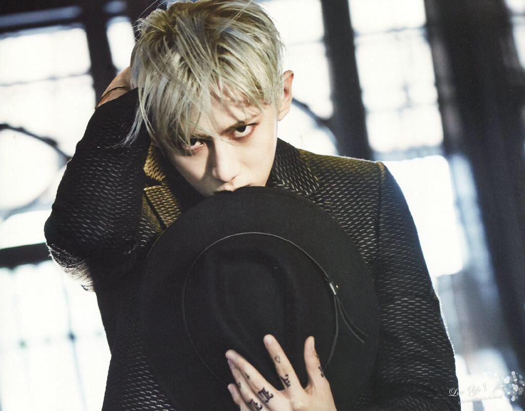 milkyseung's tweet photo. btw im still mad hyunseung didn't keep the mint in his hair for the yey promos https://t.co/FeGGaMhHvf