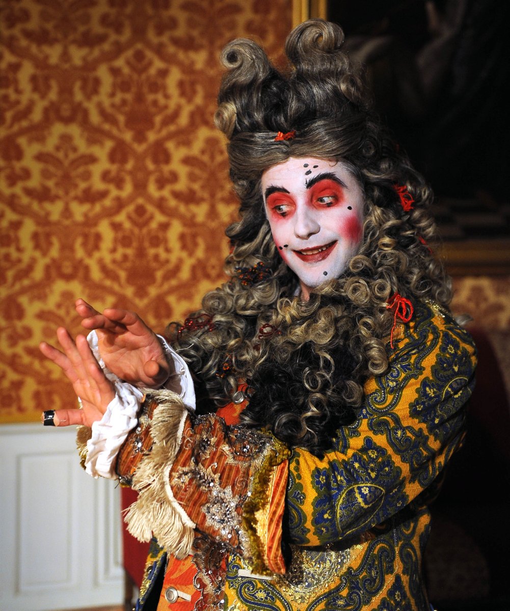 domainechambord's tweet photo. 23 mai 2015 : le Bourgeois Gentilhomme de retour à #Chambord ! Quelque 345 ans après sa création. #Culture #France https://t.co/JjDtcnvC5X