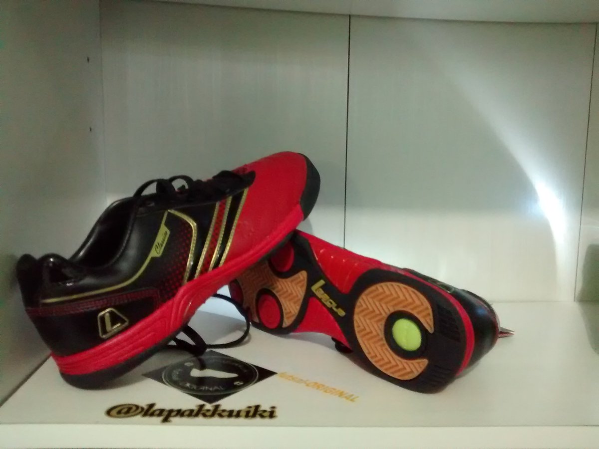 lapakkuiki's tweet photo. #restok lg nih size 40, league classico 3 #leather + #extralaces barangkali masih ada yg minat :)
@crossing_jersey https://t.co/7r9PqJqjPk
