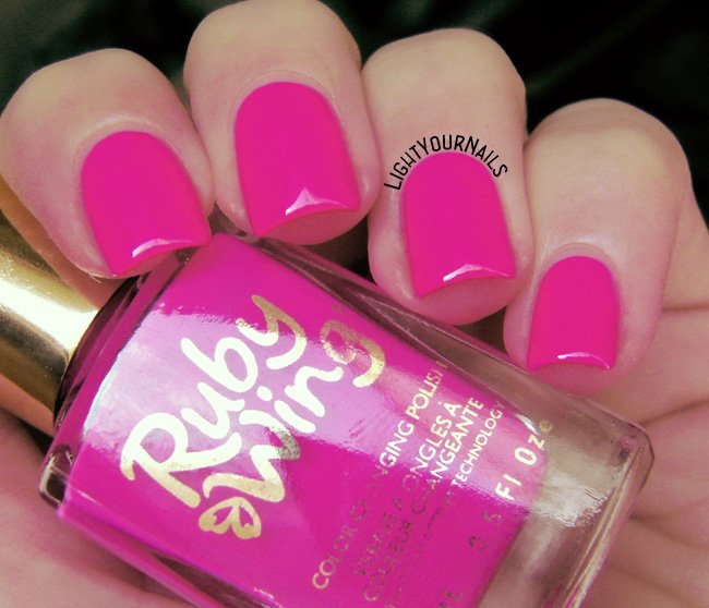 lightyournails's tweet image. Ruby Wing Kitten Heels dlvr.it/LNJTcZ @rubywingpolish #rubywing @AdviceBloggerRT #bloggercake