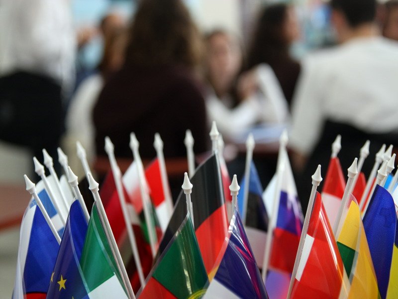 Labbrand partage son troisième article : Ce qui attend les étudiants étrangers en France. labbrand.fr/ressources/ce-…