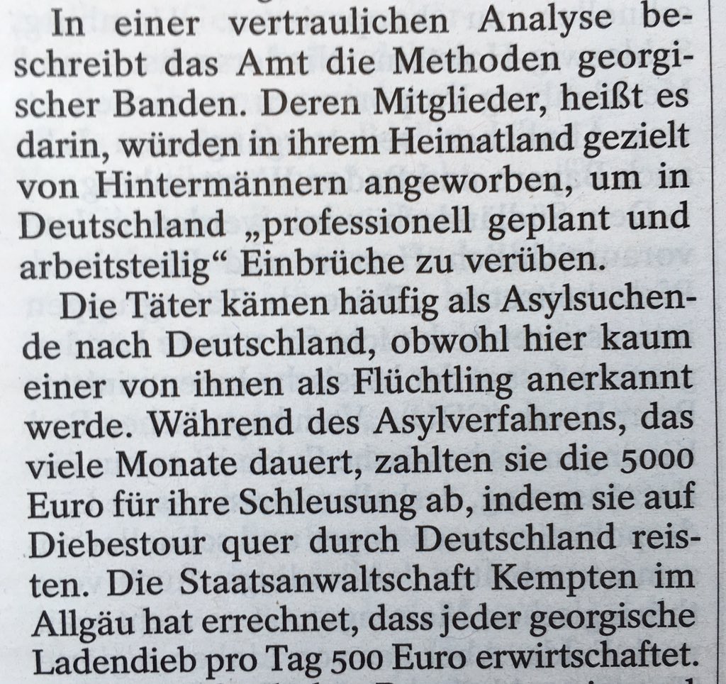 Schlimm, wie @DerSPIEGEL in seinem neuen Heft gegen Ausländer hetzt. Oder auch nicht. #Brandstifter