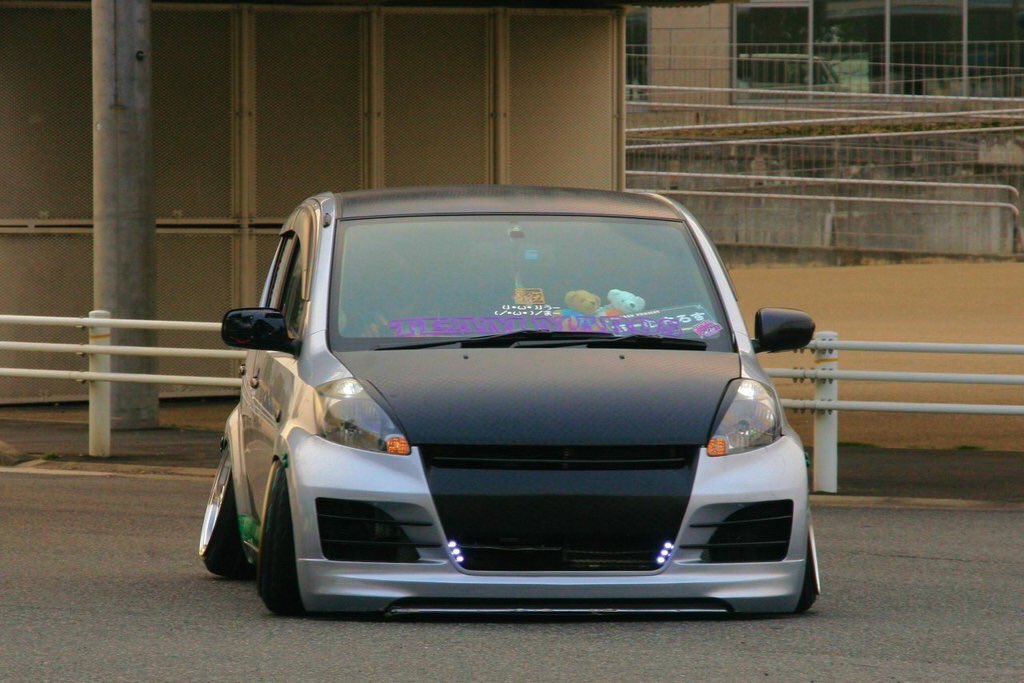 まろす プリティマ No Twitter 軽じゃないkって 新型パッソだけかｗｗｗｗ 子供向け自動車図鑑 パッソ かいがいでだいにんきだよ ただじゅんせいのあしまわりだと のれたもんじゃないからきをつけよう とよたなのにえんじんはだいはつだよ