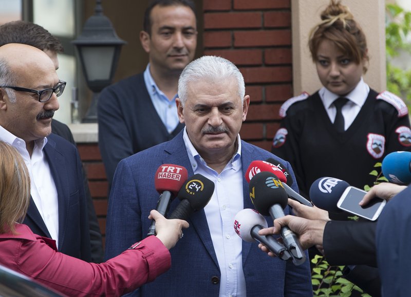 Binali Yıldırım'dan kabine açıklaması: "Takvim çok net" bit.ly/1NGtLCb