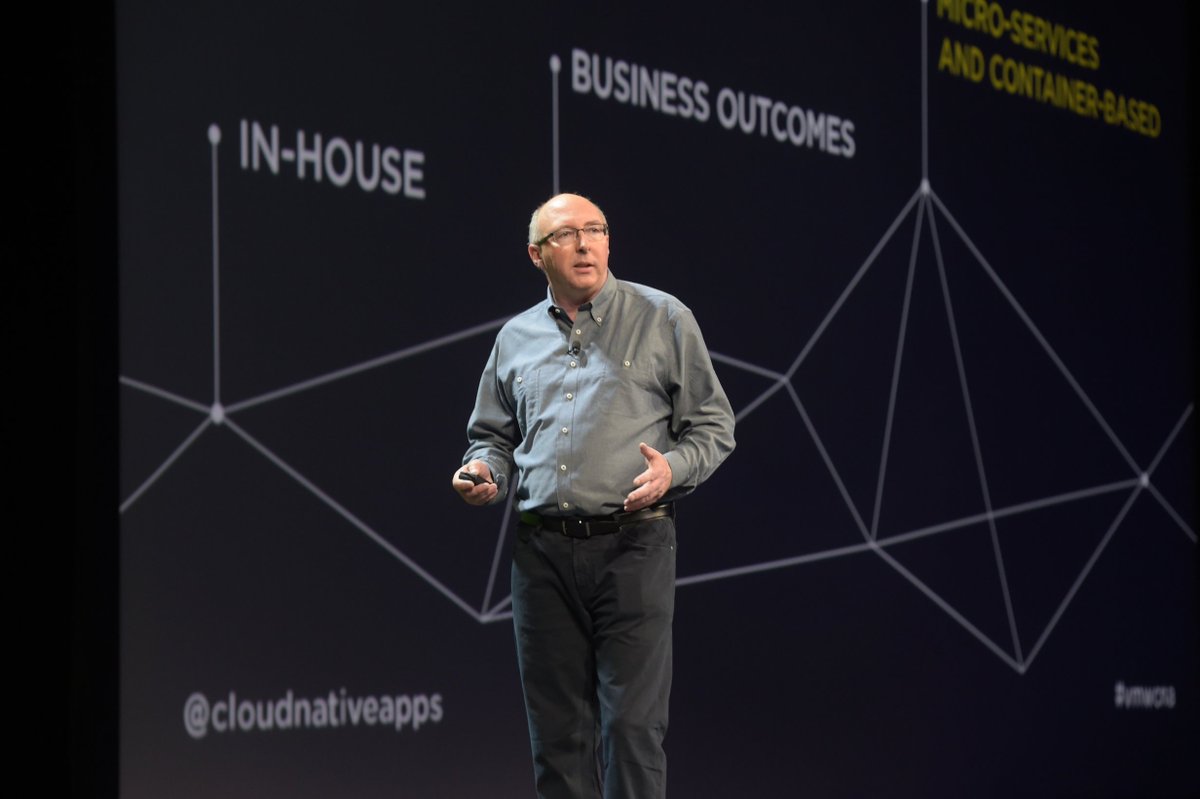 UL's tweet photo. @ray_ofarrell,UL Graduate CTO of @VMwarehas excellent advice for future students in #ULLinks https://t.co/pHxu5mbLy2 https://t.co/H1JtbJXRzE