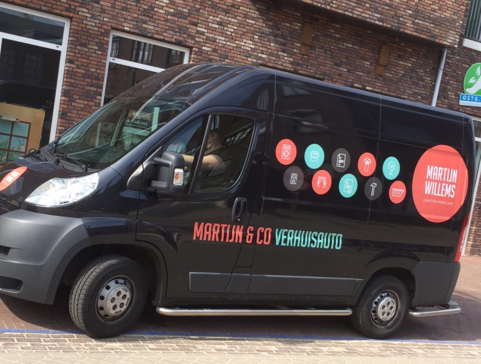 MWenCo's tweet photo. @MakelaarCuijk lanceert uniek concept @MWenCo in Land van #Cuijk Eerste #gratis gebruikmaking van #verhuisauto =feit https://t.co/vX7xWL3mpf