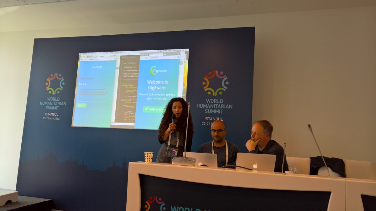 GigAware shows their app to connect refugees to gogs.  Amazing what they built in 24 hrs!  #Hack4Humanity #WHSummit