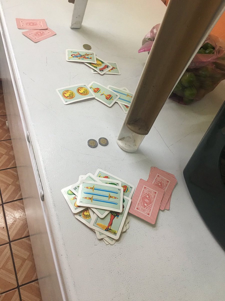 VrixFullF's tweet image. Un pequeño jueguito nwn