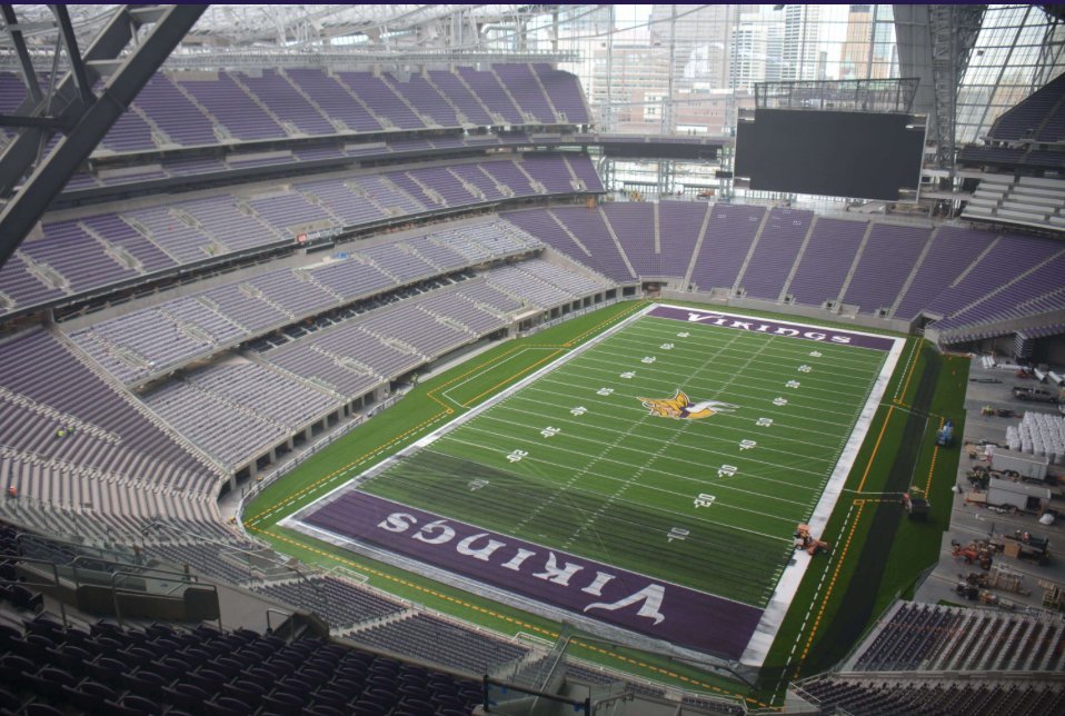 air92503's tweet photo. Rubber pellets are getting applied! #TurfUpdate #USBankStadium #Vikings #SKOL https://t.co/5a7abLVWBa