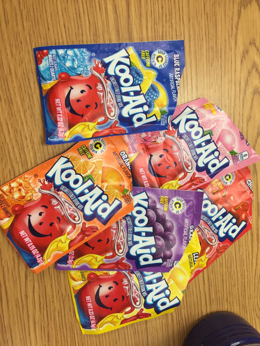 Learning about our sense of smell today. Painting with Kool-Aid! #le58rocks #dg58learns