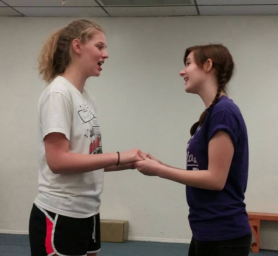 EVCTtweets's tweet photo. Come see these two #evct actors in #SnowWhiteandRoseRed at #MesaArtsCenter June 16th-26th. https://t.co/GmPDI3zSCg
