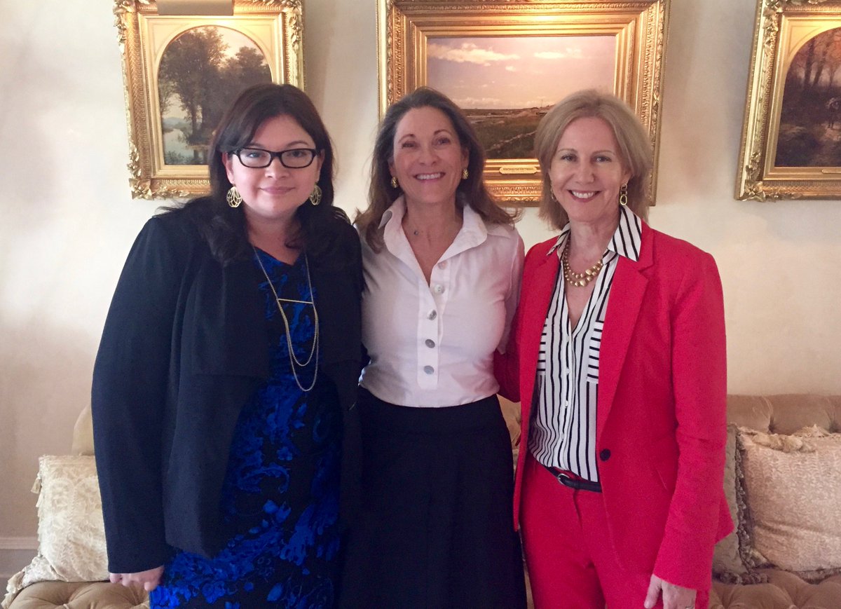 GOPChoice's tweet photo. @GOPChoice spring luncheon, honored to host @ReproRights Pres Nancy Northup &amp; CRR Attorney Stephanie Toti #SCOTUS https://t.co/CTvpqs0JhW