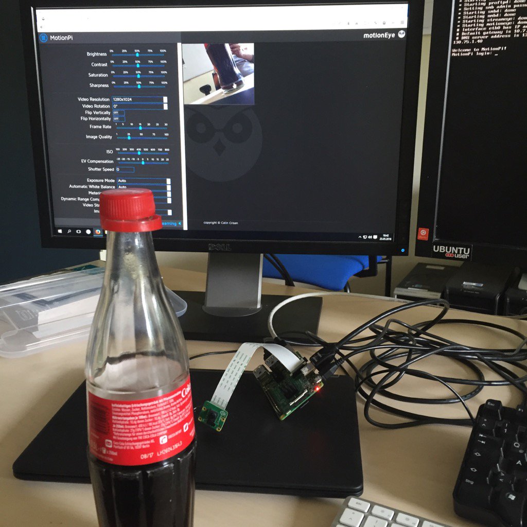 monotonmike's tweet image. #MotioneyeOS